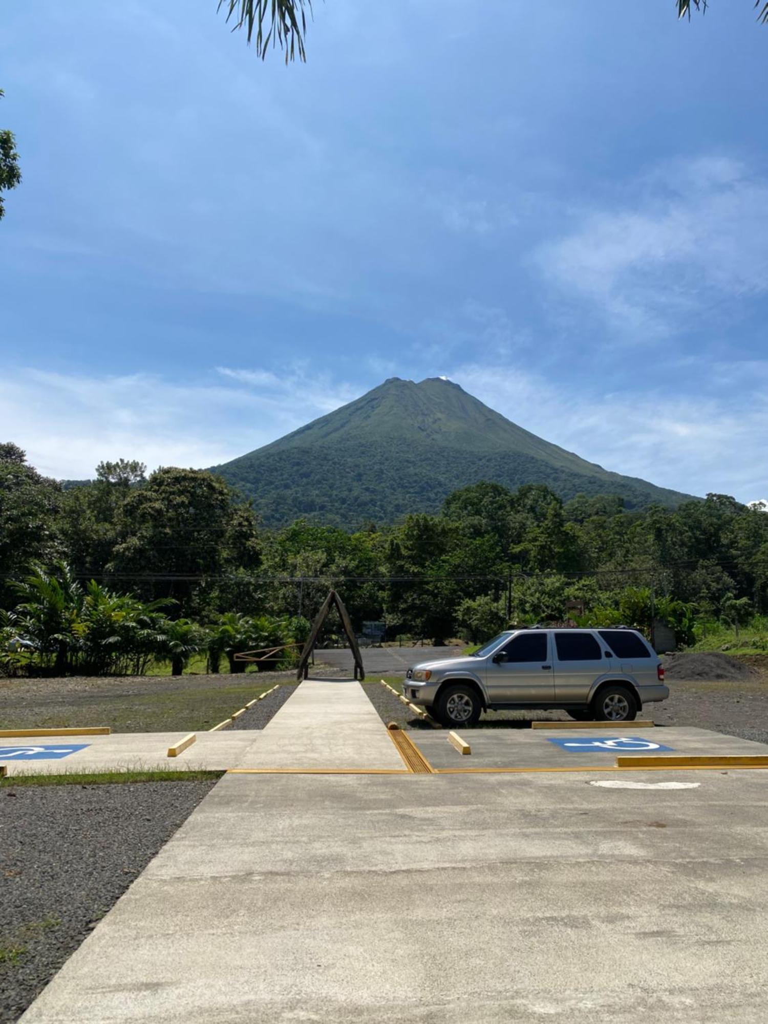 ホテル Termales Del Arenal ラ・フォルトゥナ エクステリア 写真